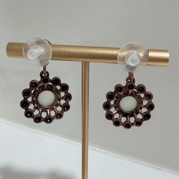 💙 2 for $12 Vintage inspired Copper-Tone Earrings Clear Center Eye Beaded frame - Picture 5 of 7